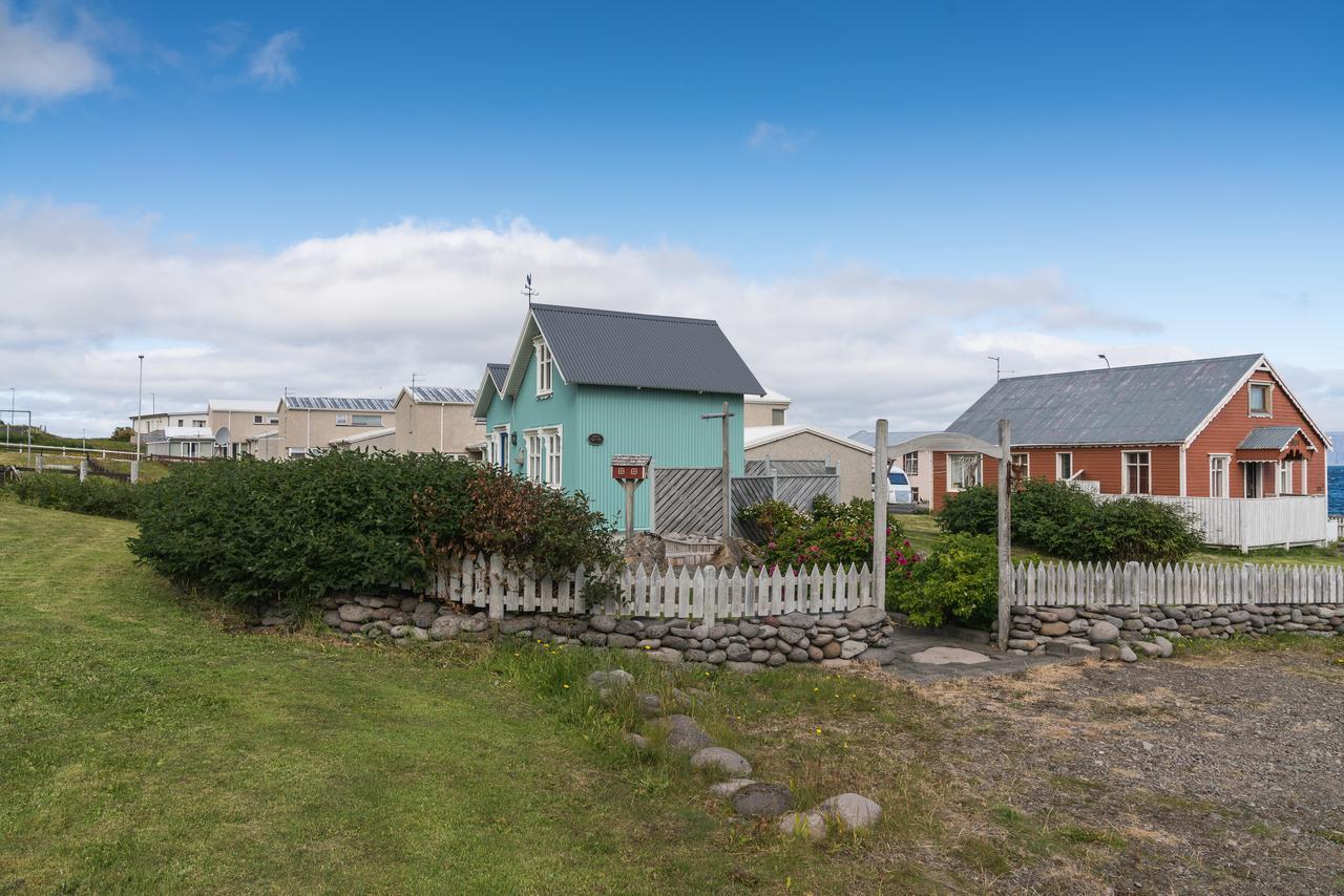 The Little House Villa Bolungarvik Exterior photo